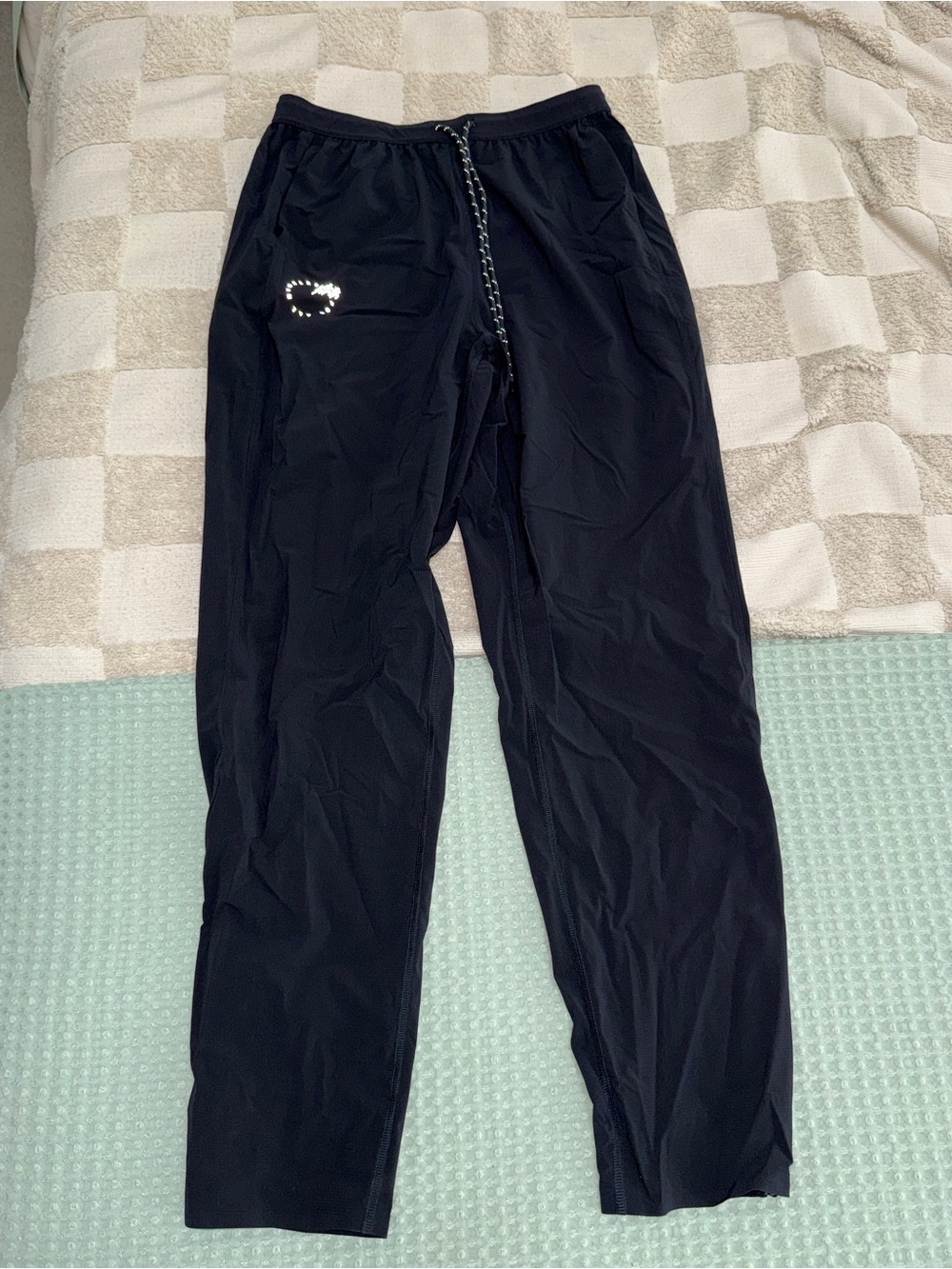 Lululemon Mile Maker Run Crew Graphic High-Rise Track Pant
Black size S